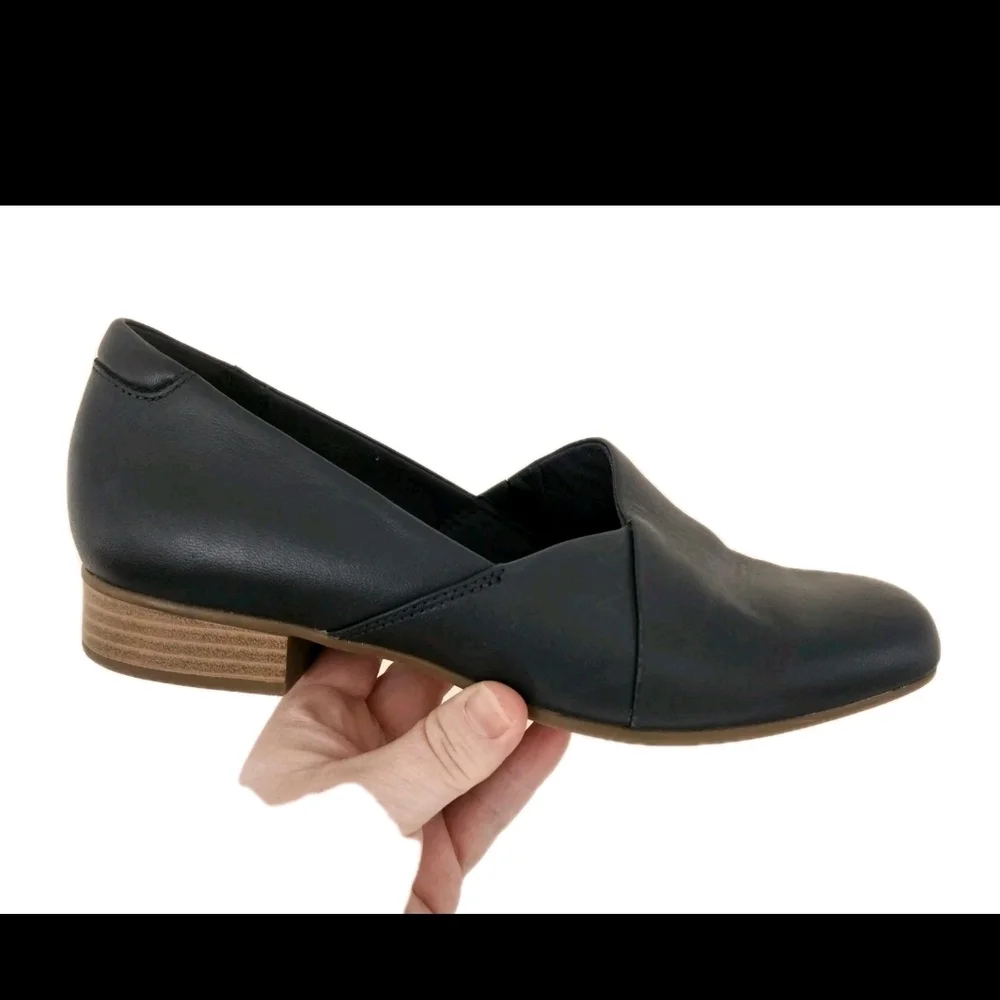 Clarks Juliet Palm Navy  Loafer, Comfort Women's 7.5